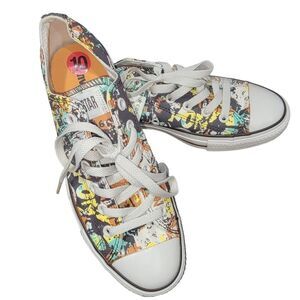 Converse Rare Nwt Grafitti low top Chuck Taylor All Star size 10